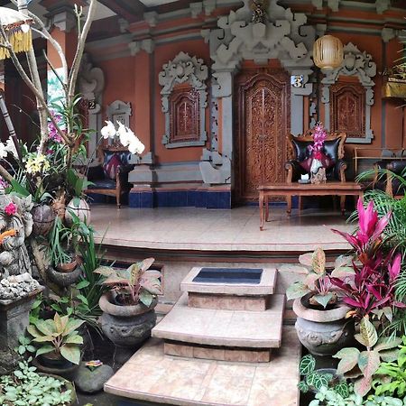 Praety Home Stay Ubud Esterno foto