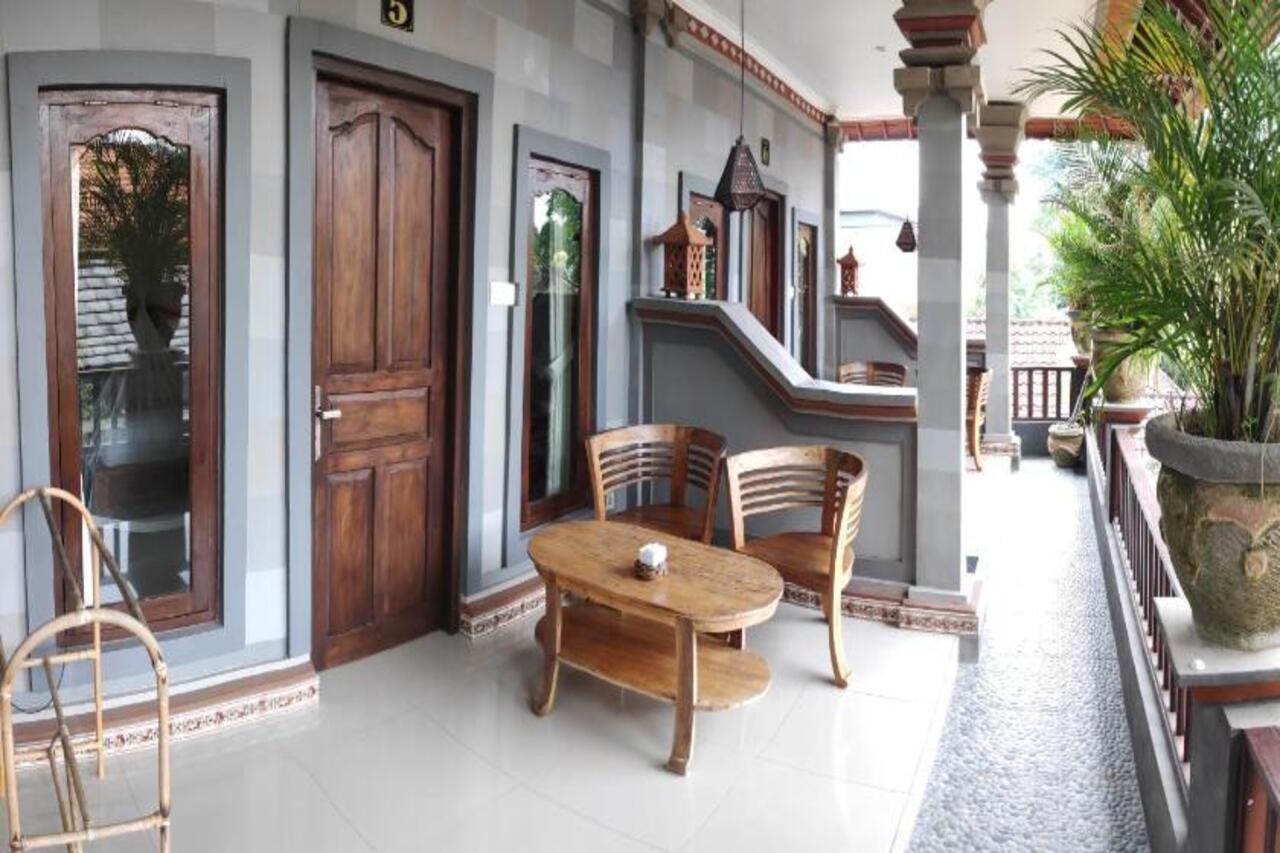 Praety Home Stay Ubud Esterno foto