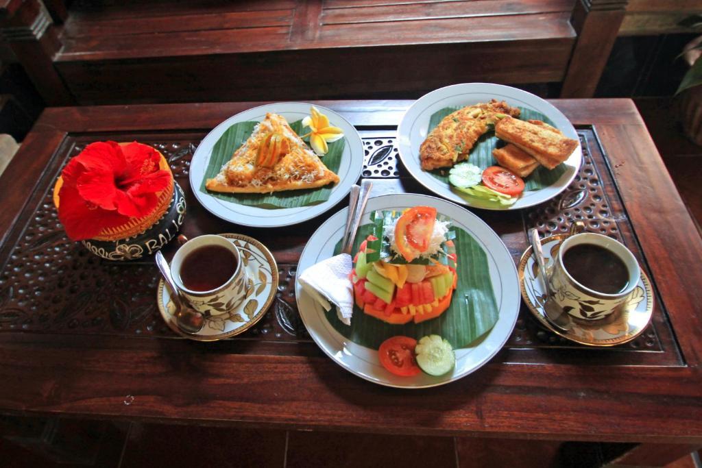 Praety Home Stay Ubud Esterno foto