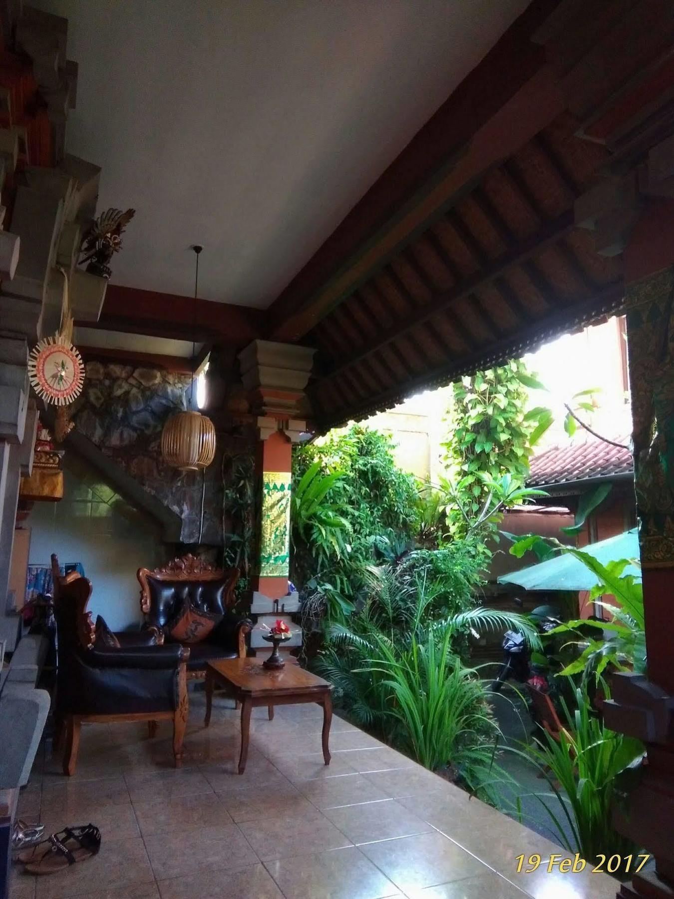 Praety Home Stay Ubud Esterno foto