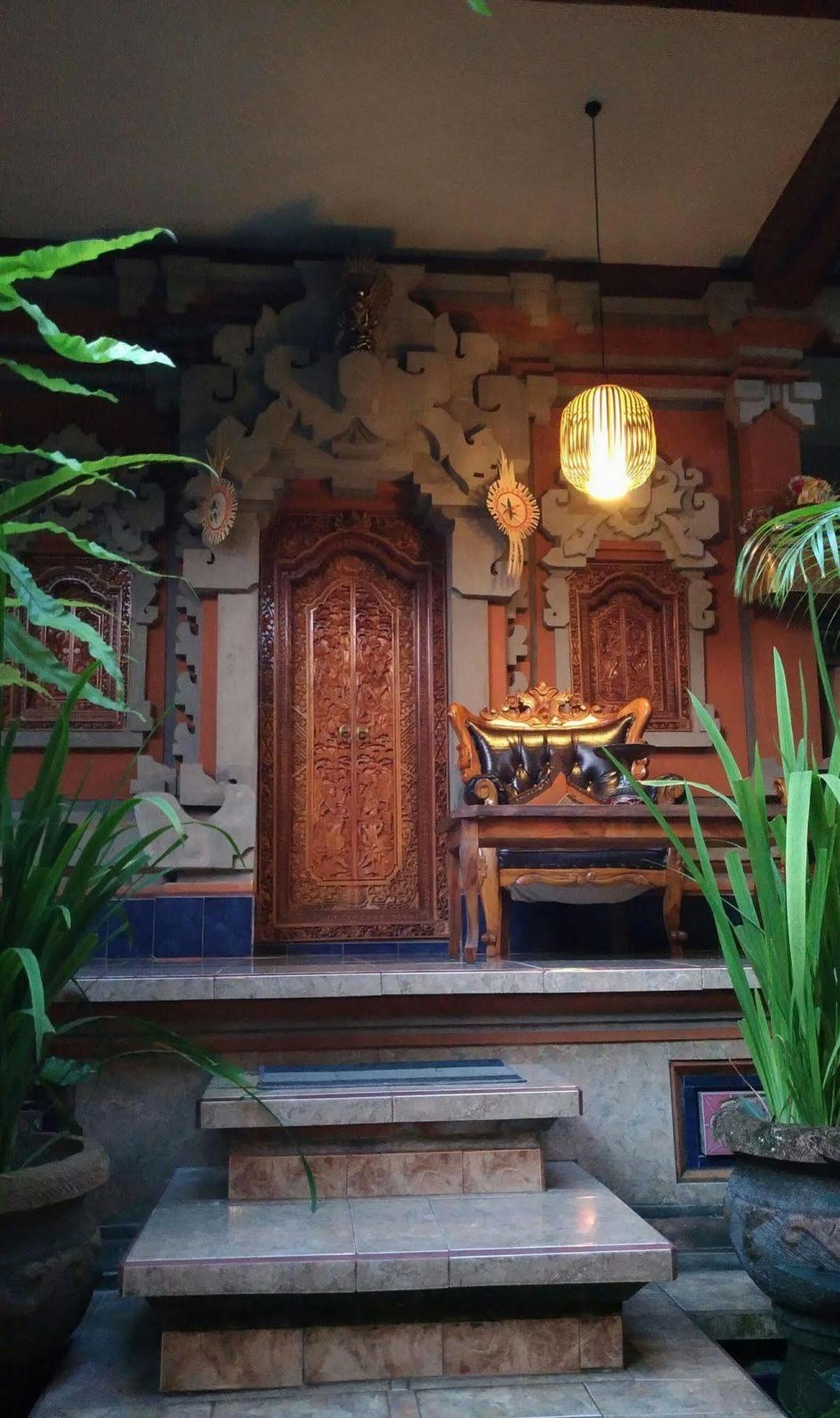 Praety Home Stay Ubud Esterno foto